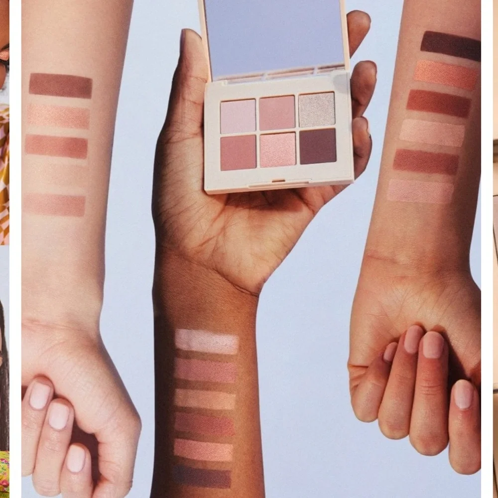 Dibs The Palm Eyeshadow Palette - Roses in Hand